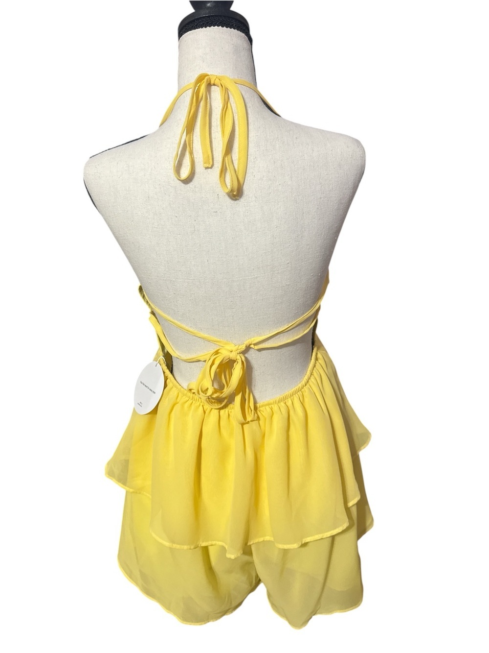 SHEIN Yellow Halter Ruffle Romper | NWT | Size Medium Summer Cottagecore Boho - Picture 5 of 6